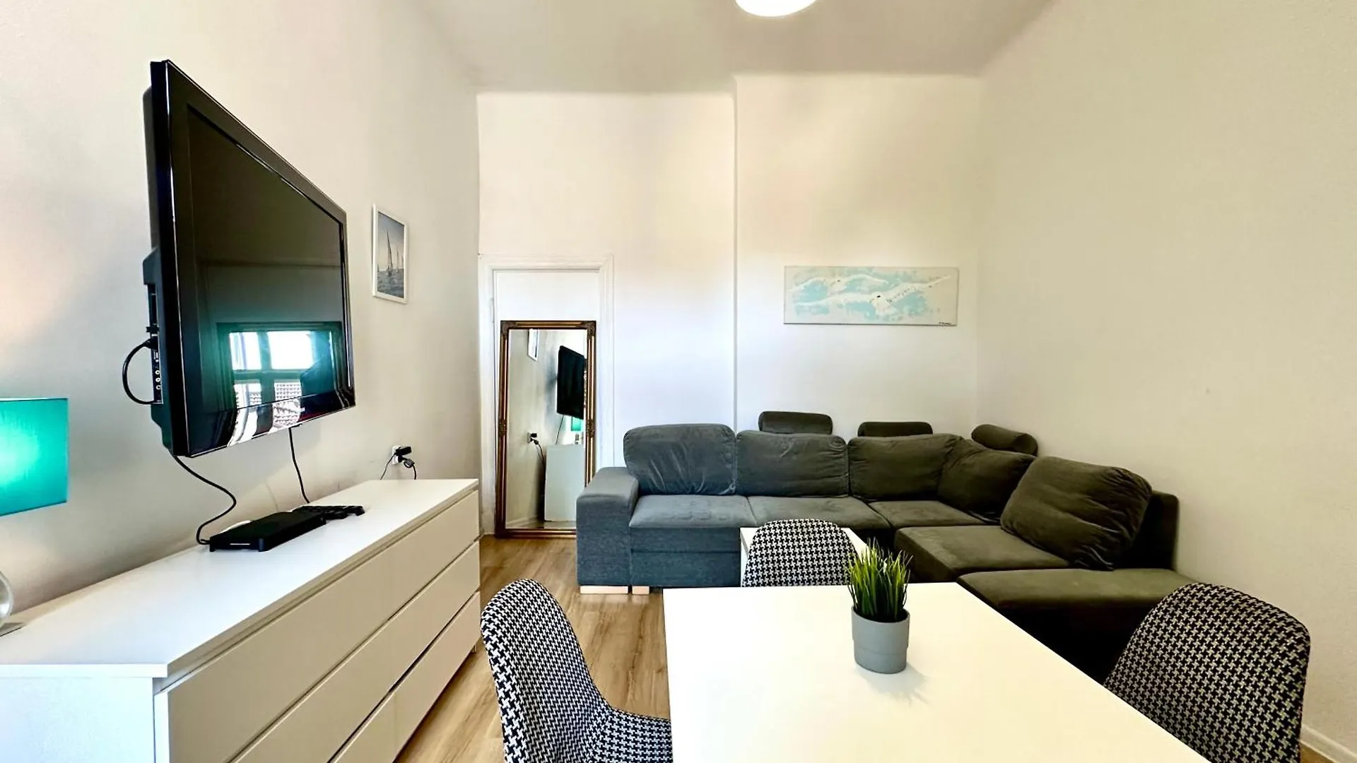 Apartment Mieszkanie Na Grunwaldzkiej Sopot 486 Poland